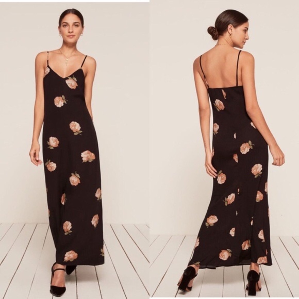Reformation floral maxi dress in navy (size 0)